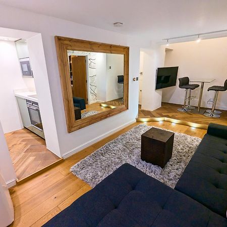 לונדון Modern 1 Bedroom Apartment In Kensington מראה חיצוני תמונה