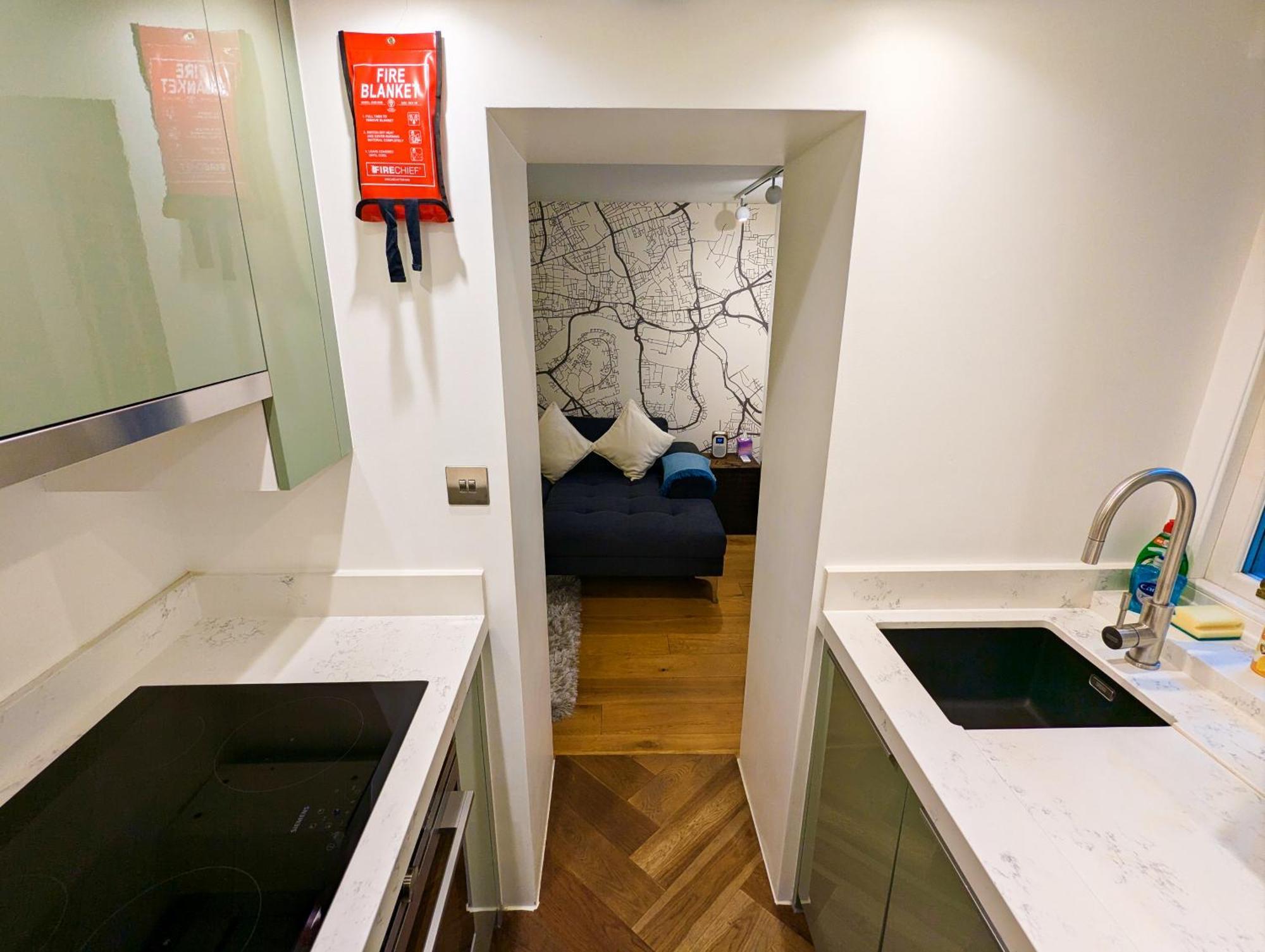 לונדון Modern 1 Bedroom Apartment In Kensington מראה חיצוני תמונה
